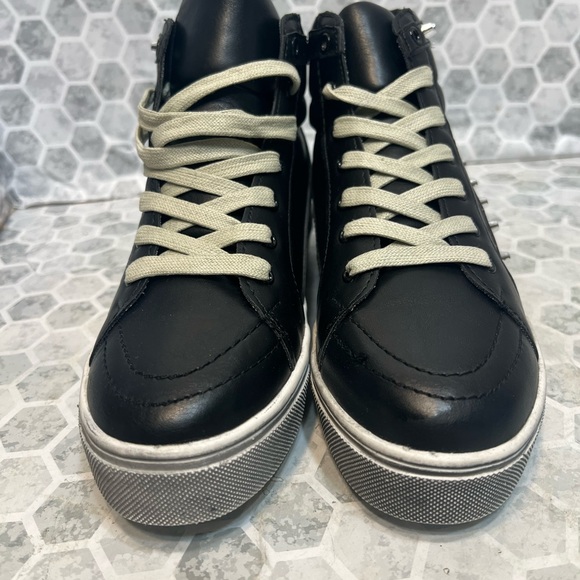 New no box studded black high top sneakers Sz 7.5 - Picture 5 of 9
